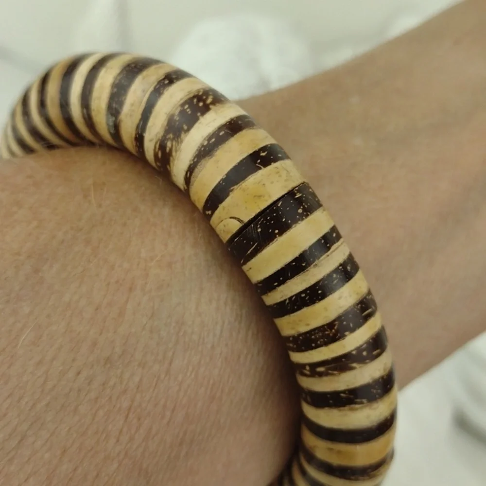 Dark Brown & Cream Wood Striped Resin Bangle Bracelet